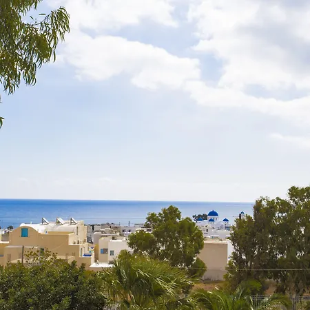 Theartemis Hotel Perissa (Santorini)