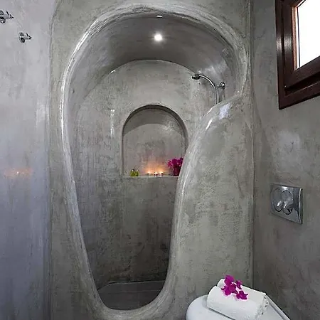 Theartemis Hotel 3*