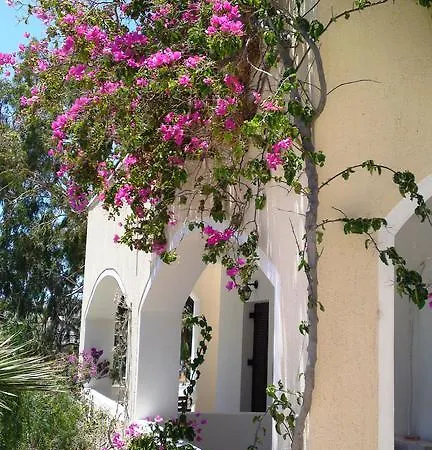 Theartemis Отель Перисса