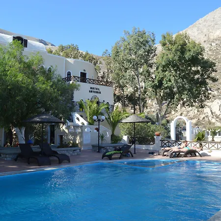 Theartemis Perissa (Santorini)